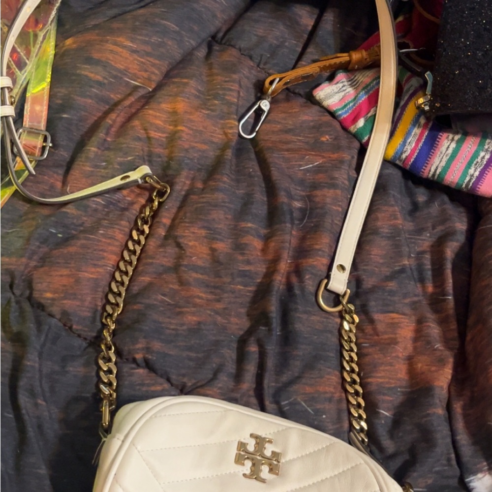 Tory Burch White Quilted Crossbody Bag with Gold Chain